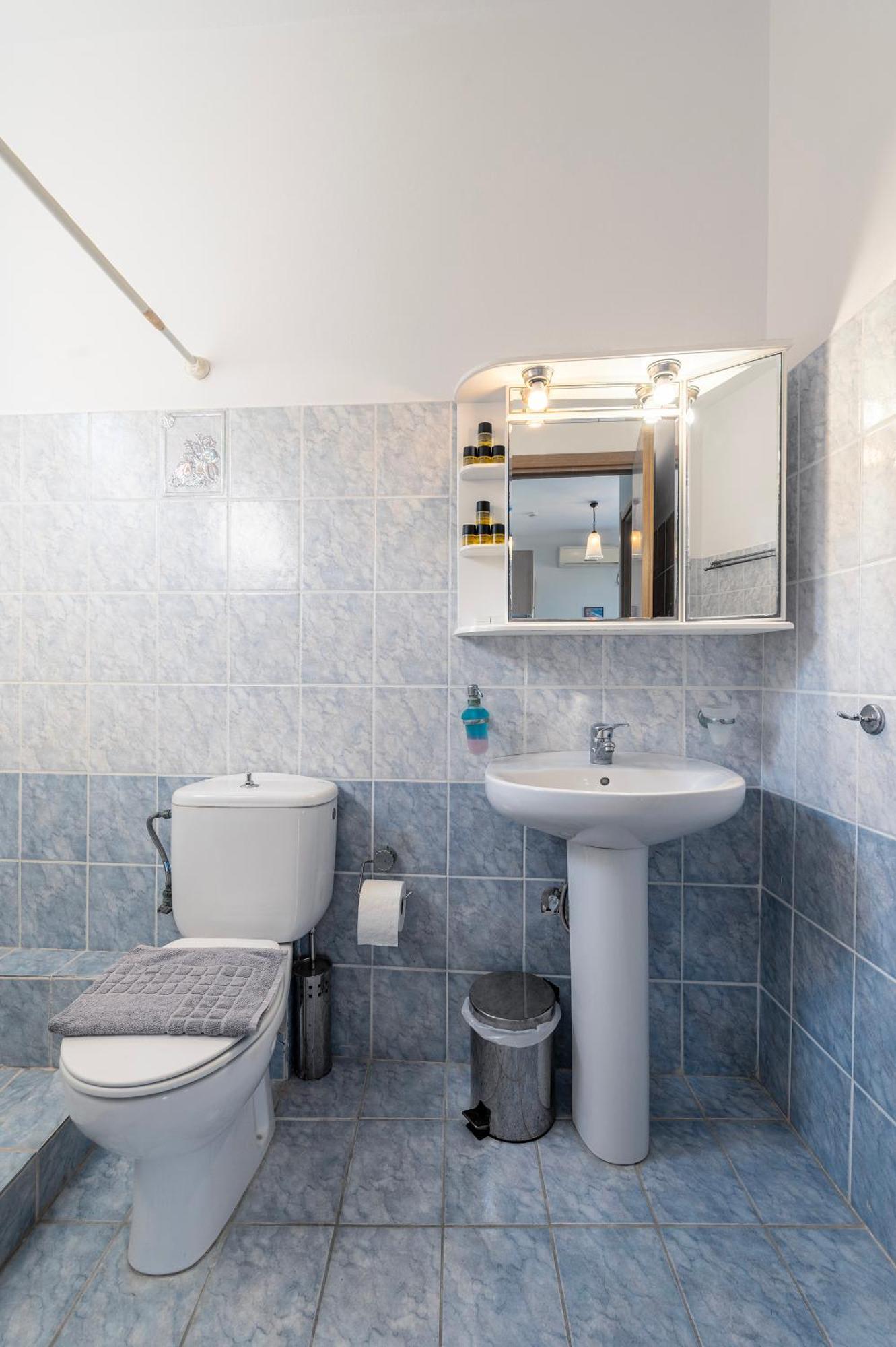 Agnadi Blue Apartments Diakofti Exterior photo