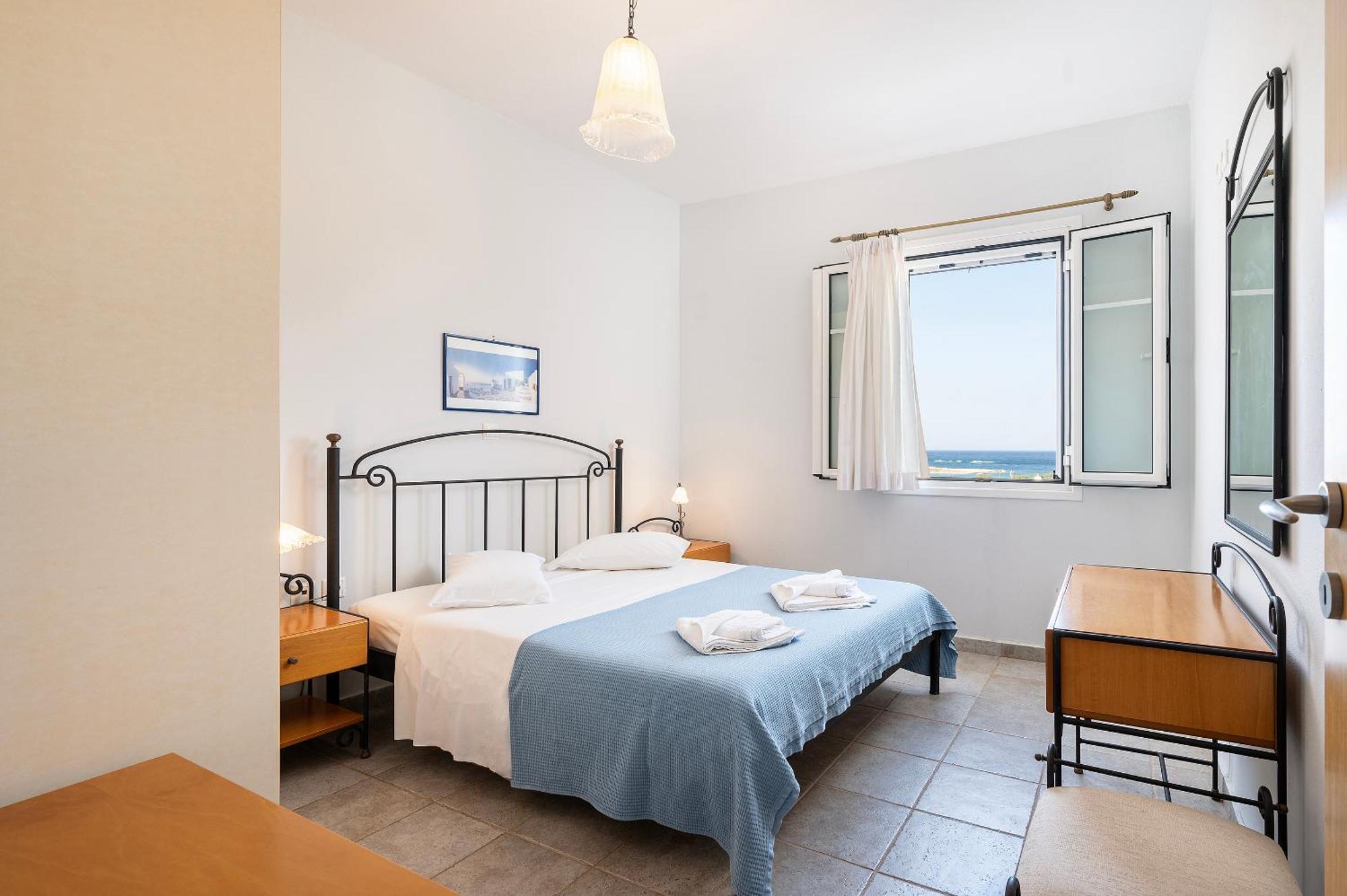 Agnadi Blue Apartments Diakofti Exterior photo